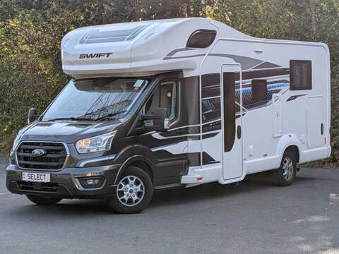 Swift Voyager 494 3.0L - HAB AC - TRACKER