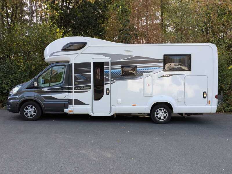 Swift Voyager 494  - U10712
