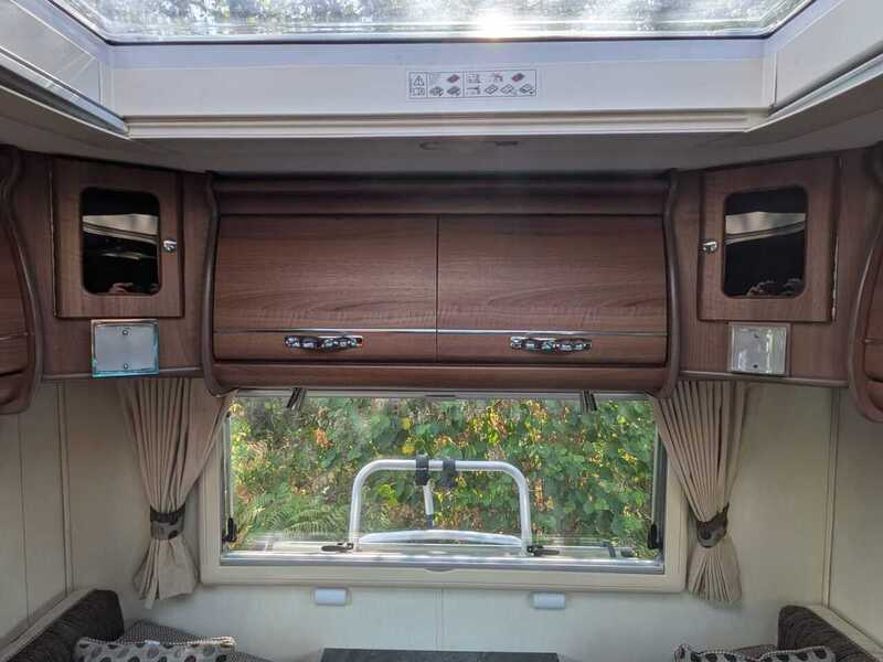 Autosleeper Broadway EL 0.0 Motorhome Diesel - U10713