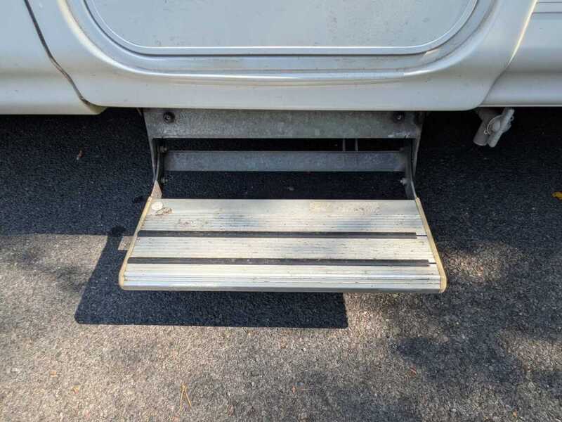 Autosleeper Broadway EL 0.0 Motorhome Diesel - U10713
