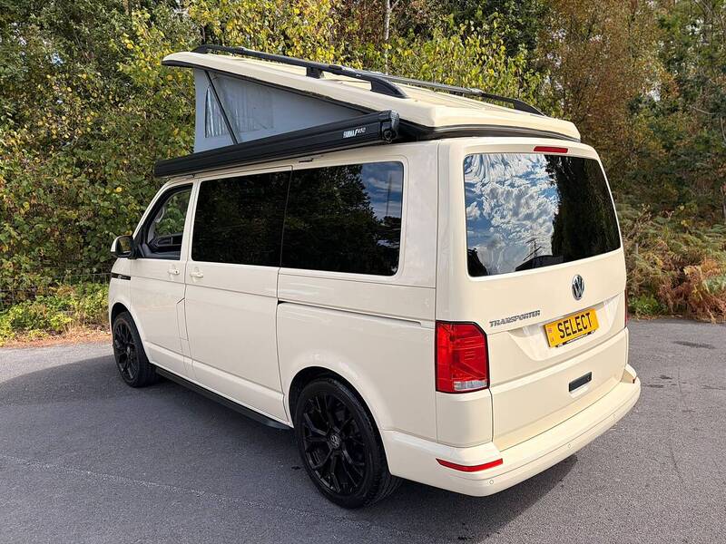 Volkswagen Transporter 2.0 TDI T28 Highline Panel Van 5dr Diesel DSG FWD SWB Euro 6 (s/s) (150 ps) - U10716