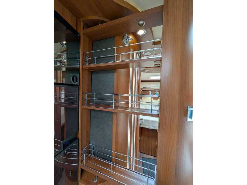 Carthago Chic e-line 51QB Yachting Motorhome - Automatic - U10718
