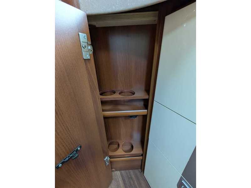 Carthago Chic e-line 51QB Yachting Motorhome - Automatic - U10718