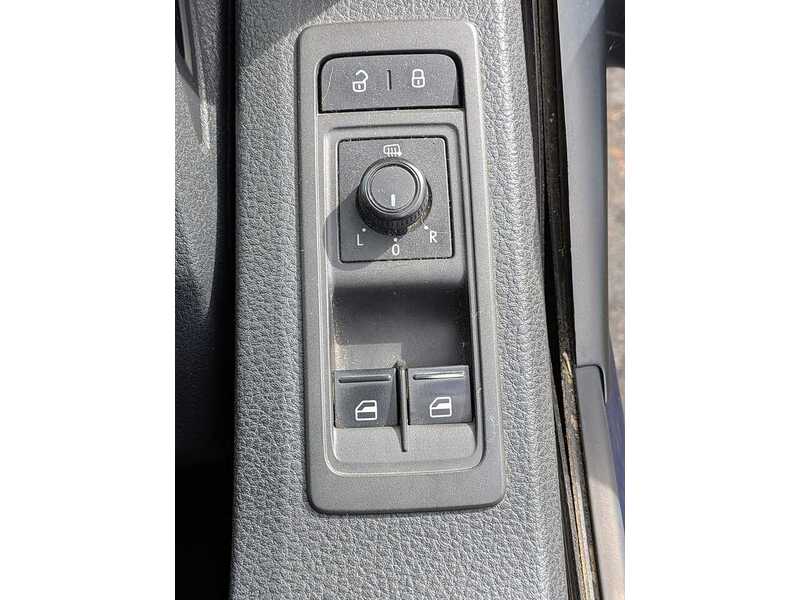 Volkswagen Transporter T30 BMT - Highline - U10726