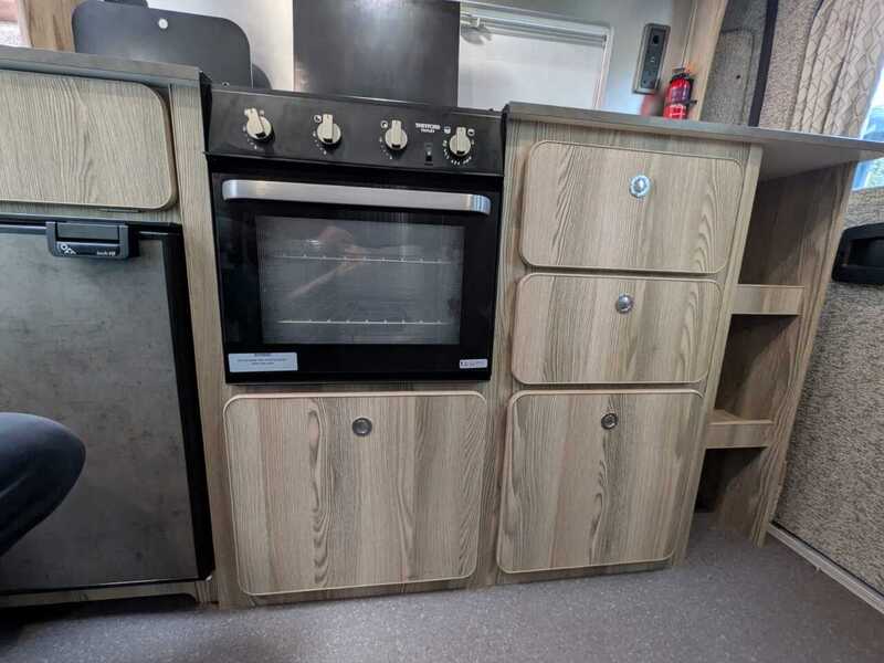Aura 6EK Campervan - Manual - Diesel - U10727