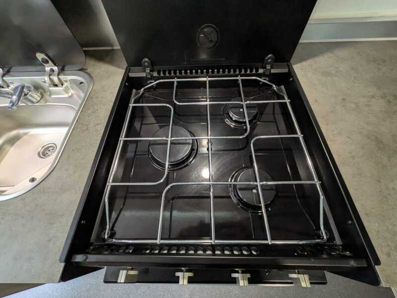 Aura 6EK Campervan - Manual - Diesel - U10727