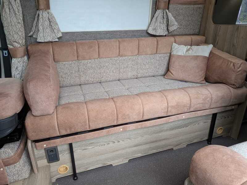Aura 6EK Campervan - Manual - Diesel - U10727