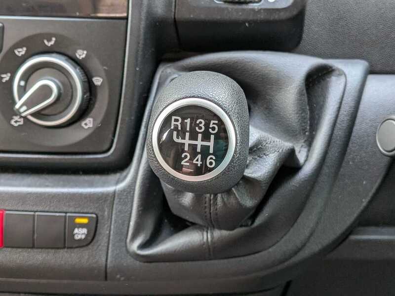 Aura 6EK Campervan - Manual - Diesel - U10727