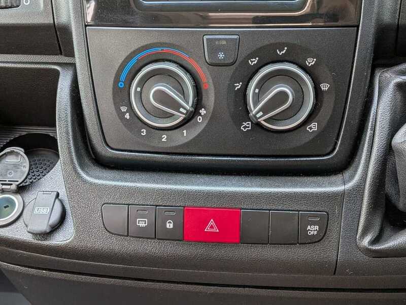 Aura 6EK Campervan - Manual - Diesel - U10727