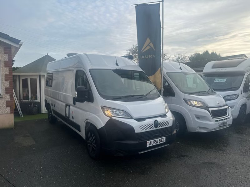 Aura 6EL 2 Berth Campervan - U10728