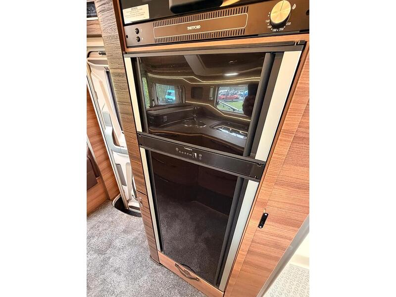 Knaus Sun I 900 LX 2184 2dr Motorhome Automatic Diesel - U10731
