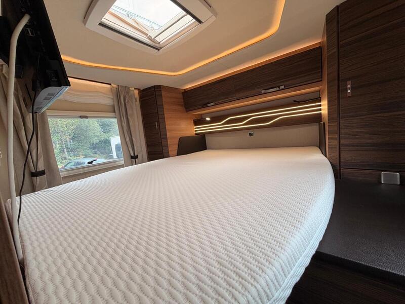 Knaus Sun I 900 LX 2184 2dr Motorhome Automatic Diesel - U10731