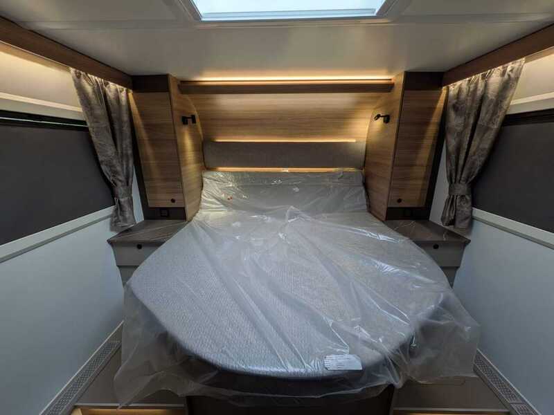 Bailey Autograph 79-4 I Delivery Mileage - Ready to go! - U10735