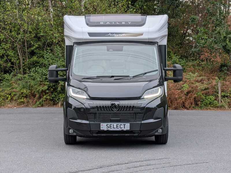 Bailey Autograph 79-4 I Delivery Mileage - Ready to go! - U10735