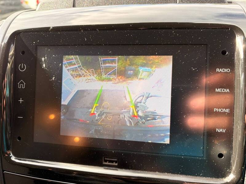 Hymer Free 540 Blue Evolution - 5.4m Campervan - U10739