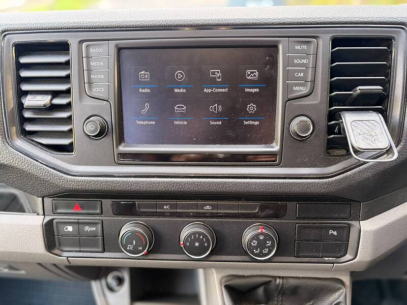 Volkswagen Crafter CR35 Trendline Campervan - U10746