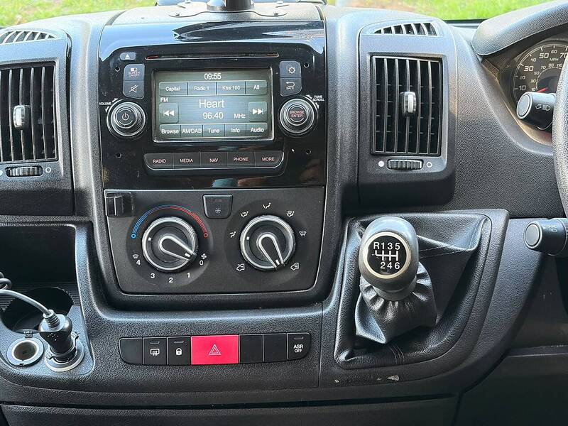 Peugeot Boxer 3 berth Campervan - U10748