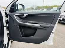 Volvo XC60 D4 SE Lux Nav - U1002