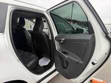 Volvo XC60 D4 SE Lux Nav - U1002