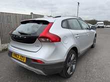 Volvo V40 Cross Country D2 SE Nav - U1014