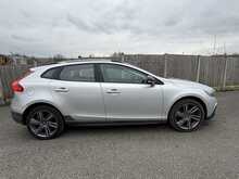 Volvo V40 Cross Country D2 SE Nav - U1014