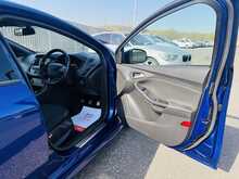 Ford Focus T EcoBoost ST-Line - U1020