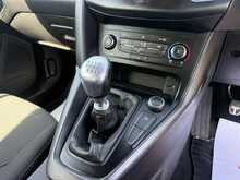Ford Focus T EcoBoost ST-Line - U1020