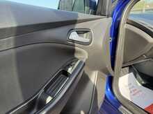 Ford Focus T EcoBoost ST-Line - U1020