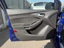 Ford Focus T EcoBoost ST-Line - U1020