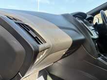 Ford Focus T EcoBoost ST-Line - U1020