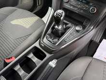 Ford Focus T EcoBoost Titanium - U1021