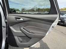 Ford Focus T EcoBoost Titanium - U1021