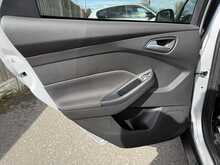Ford Focus T EcoBoost Titanium - U1021