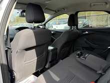 Ford Focus T EcoBoost Titanium - U1021