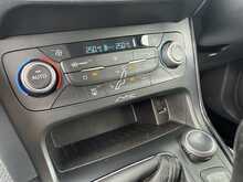 Ford Focus T EcoBoost Titanium - U1021