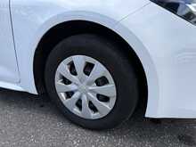 Toyota Corolla VVT-h - U1022