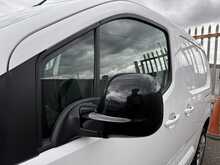 Vauxhall Combo Turbo D 2300 Pro - U1024