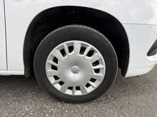 Vauxhall Combo Turbo D 2300 Pro - U1024