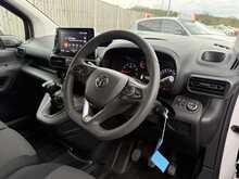 Vauxhall Combo Turbo D 2300 Pro - U1024