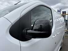 Vauxhall Vivaro Turbo D 2900 Pro - U1028