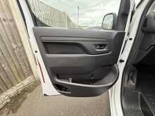 Vauxhall Vivaro Turbo D 2900 Pro - U1028