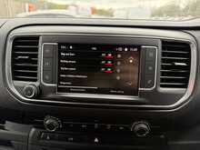 Vauxhall Vivaro Turbo D 2900 Pro - U1028
