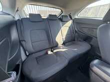 Kia Rio 2 - U1031