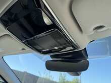 Land Rover Range Rover Velar D180 R-Dynamic HSE - U1033