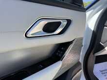 Land Rover Range Rover Velar D180 R-Dynamic HSE - U1033
