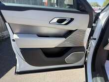 Land Rover Range Rover Velar D180 R-Dynamic HSE - U1033