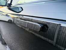 Land Rover Range Rover Velar D180 R-Dynamic SE - U1035