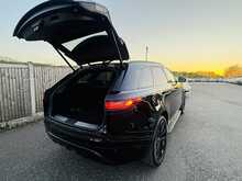 Land Rover Range Rover Velar D180 R-Dynamic SE - U1035