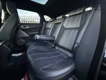 Land Rover Range Rover Velar D180 R-Dynamic SE - U1035