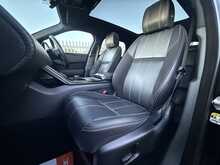 Land Rover Range Rover Velar D180 R-Dynamic SE - U1035